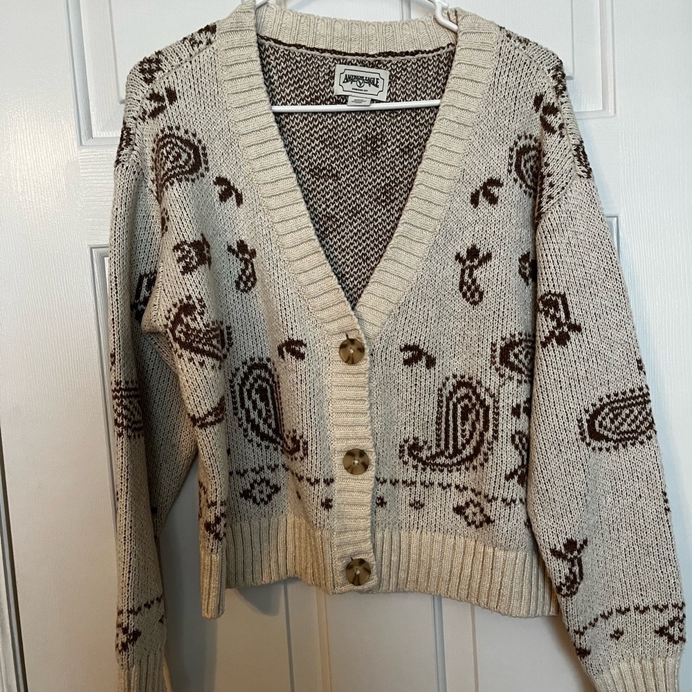 American Eagle button up paisley sweater